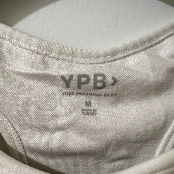 📌 YPB by Abercrombie Ribbed Workout Crop Top - Size M 🤍✨ - Picture 2 of 4